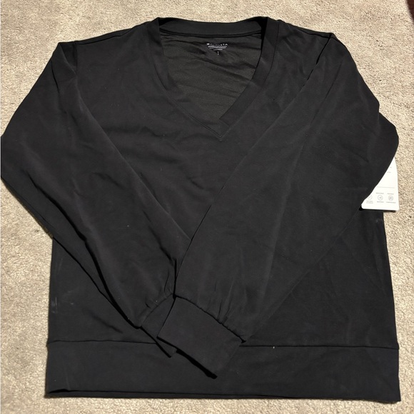 Athleta seasoft v neck sweatshirt - Picture 7 of 9